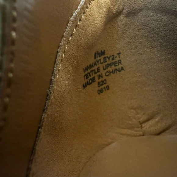 Nine West Women Sz 8.5 Ankle High Block Heel Dress Casual Bootie Taupe Suede - Picture 4 of 7